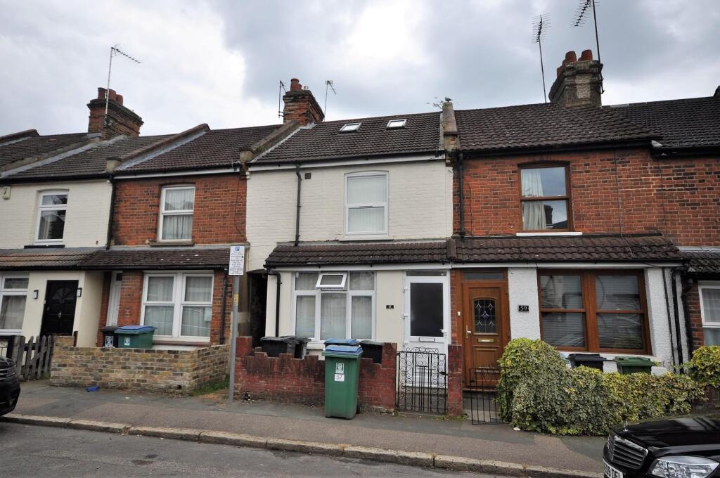 1 bed House Share for rent in Watford. From Harry Charles Estate Agents - Watford