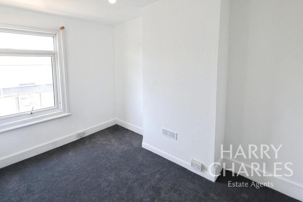 3 bed Mid Terraced House for rent in Watford. From Harry Charles Estate Agents - Watford