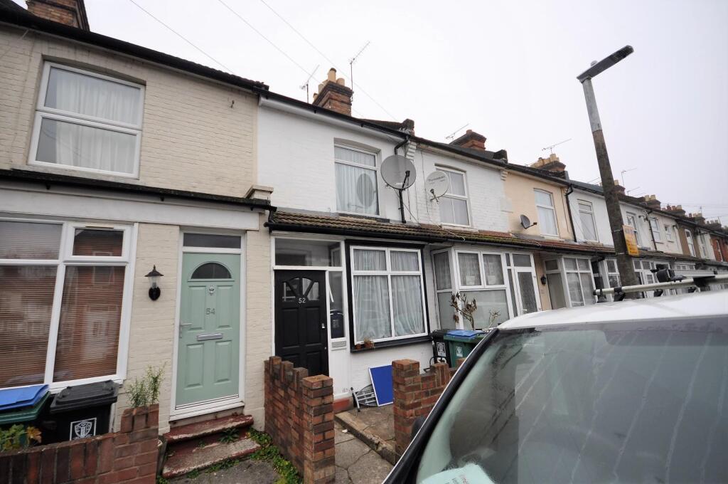 3 bed Mid Terraced House for rent in Watford. From Harry Charles Estate Agents - Watford