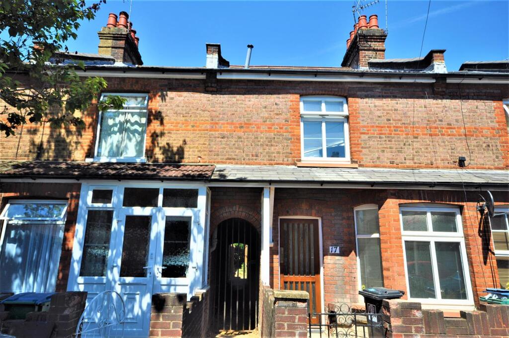 4 bed House Share for rent in Watford. From Harry Charles Estate Agents - Watford 4 bed House Share for rent in Watford. From Harry Charles Estate Agents - Watford