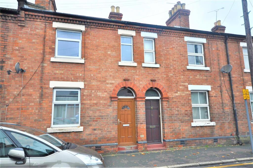 3 bed Detached for rent in Watford. From Harry Charles Estate Agents - Watford 3 bed Detached for rent in Watford. From Harry Charles Estate Agents - Watford