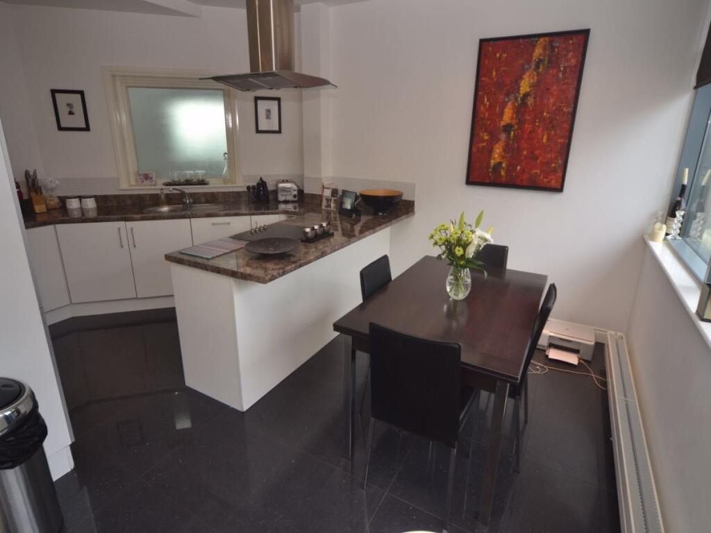 2 bed Apartment for rent in Sunderland. From Hackett Property - Sunderland