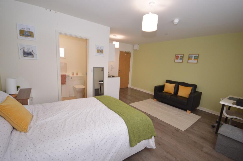 0 bed Studio for rent in Sunderland. From Hackett Property - Sunderland