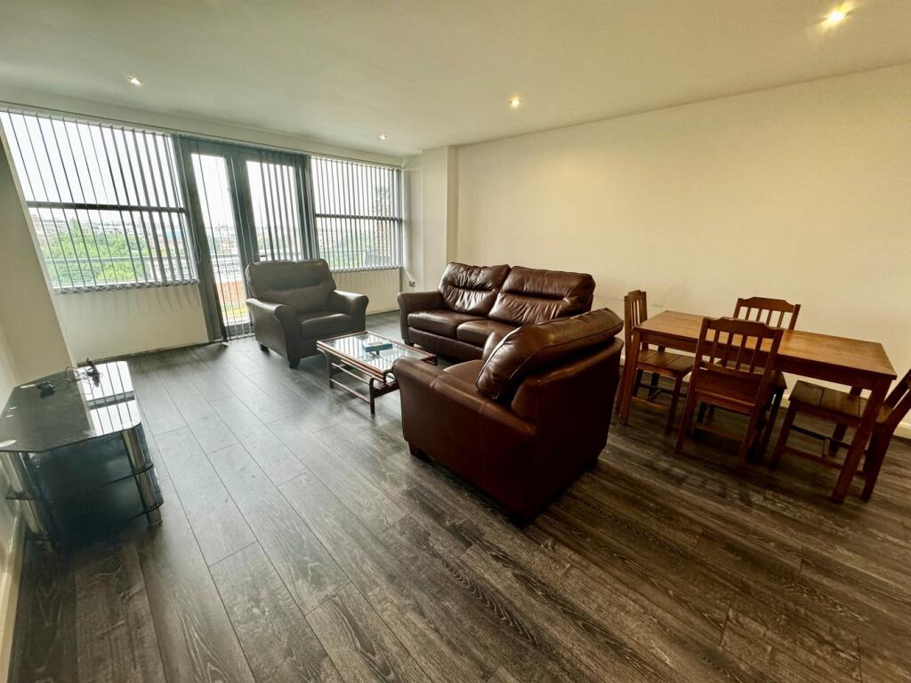 2 bed Apartment for rent in Sunderland. From Hackett Property - Sunderland
