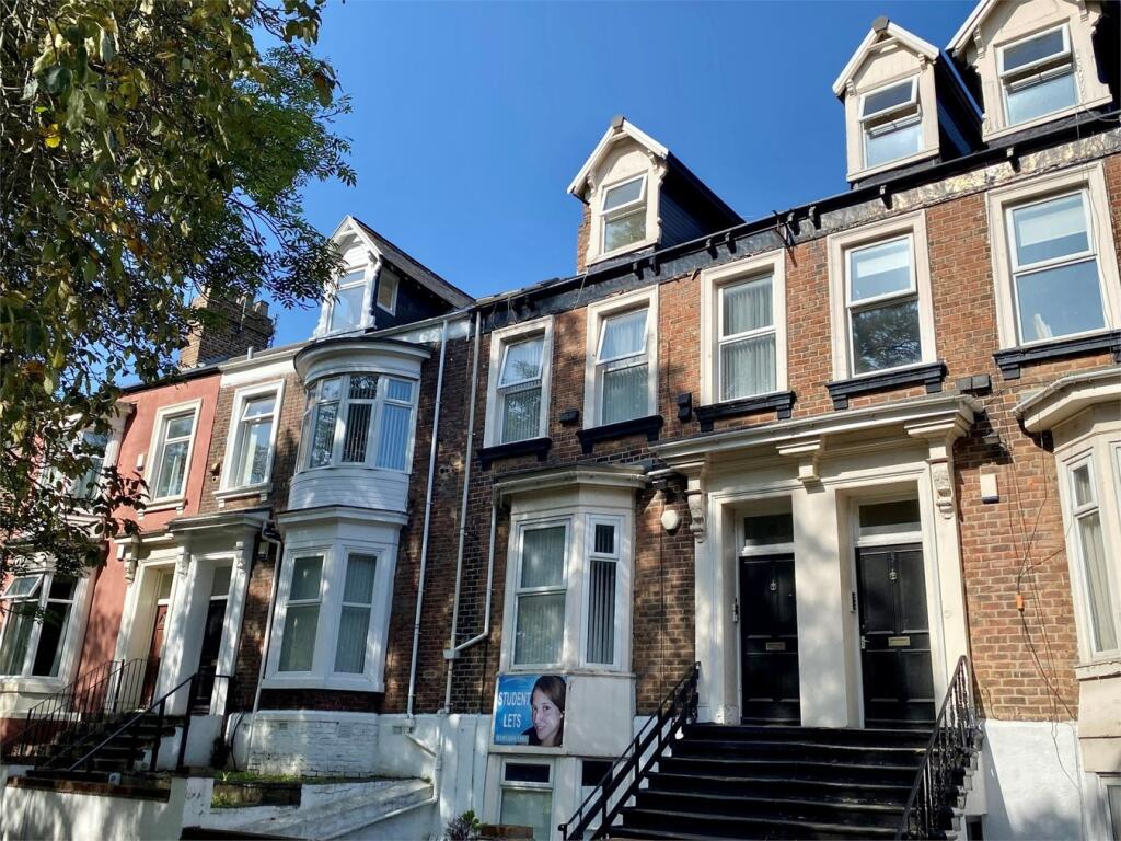 2 bed Apartment for rent in Sunderland. From Hackett Property - Sunderland