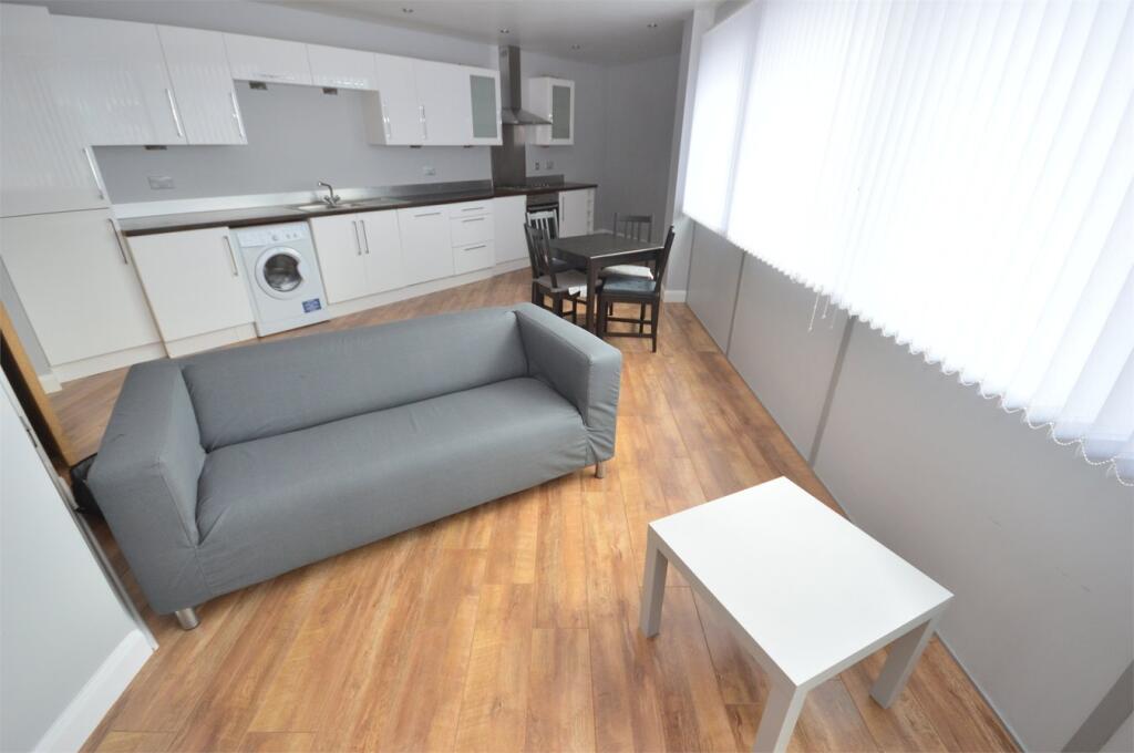2 bed Apartment for rent in Sunderland. From Hackett Property - Sunderland