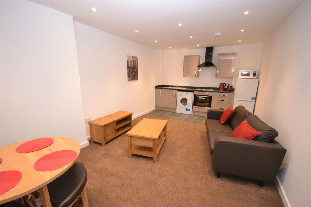 2 bed Apartment for rent in Sunderland. From Hackett Property - Sunderland