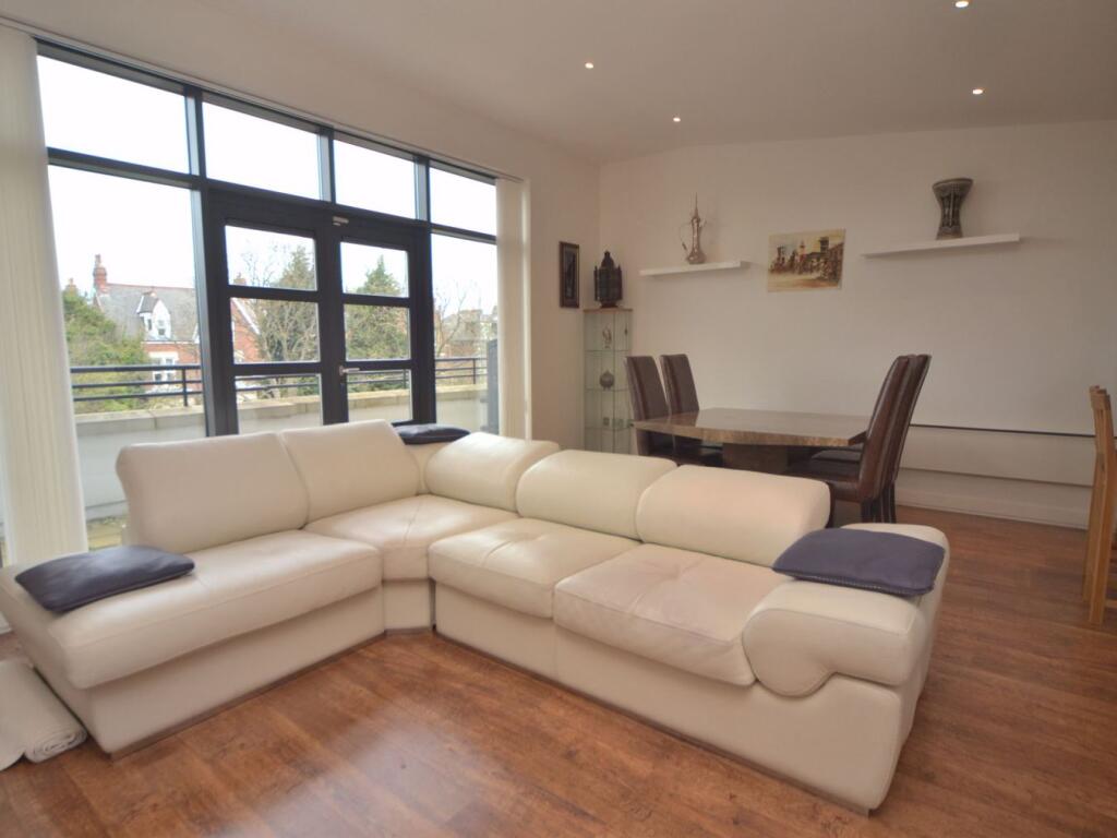 3 bed Penthouse for rent in Sunderland. From Hackett Property - Sunderland