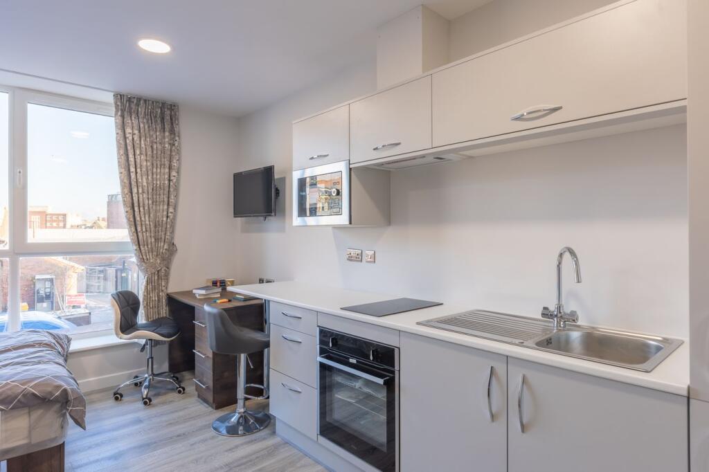 4 bed Studio for rent in Sunderland. From Hackett Property - Sunderland 4 bed Studio for rent in Sunderland. From Hackett Property - Sunderland