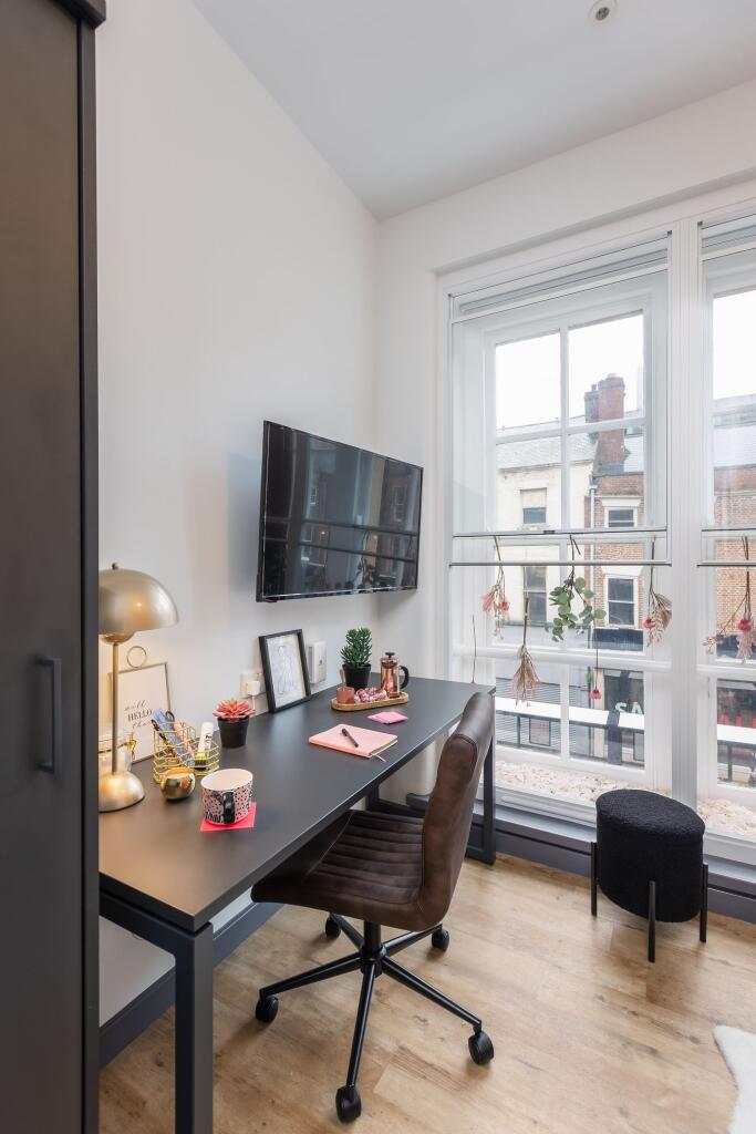 1 bed HMO for rent in Sunderland. From Hackett Property - Sunderland