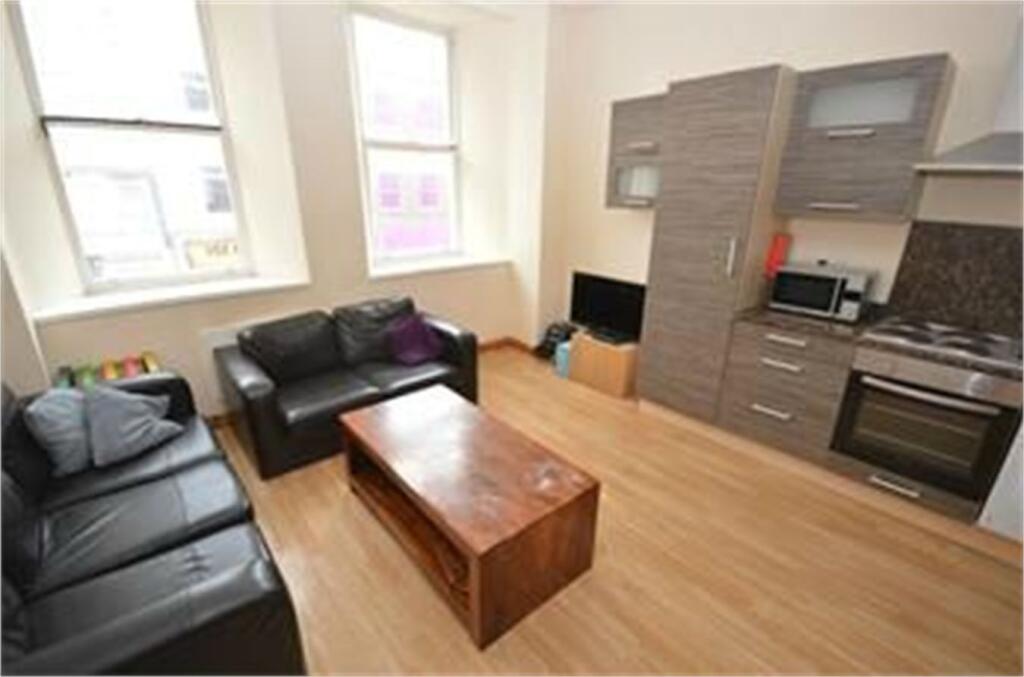 3 bed Apartment for rent in Sunderland. From Hackett Property - Sunderland