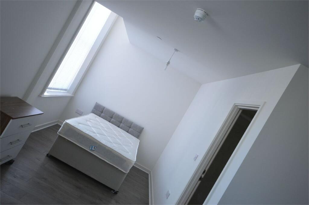 4 bed Studio for rent in Sunderland. From Hackett Property - Sunderland