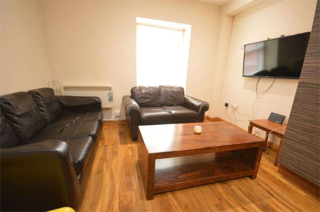 3 bed Apartment for rent in Sunderland. From Hackett Property - Sunderland 3 bed Apartment for rent in Sunderland. From Hackett Property - Sunderland