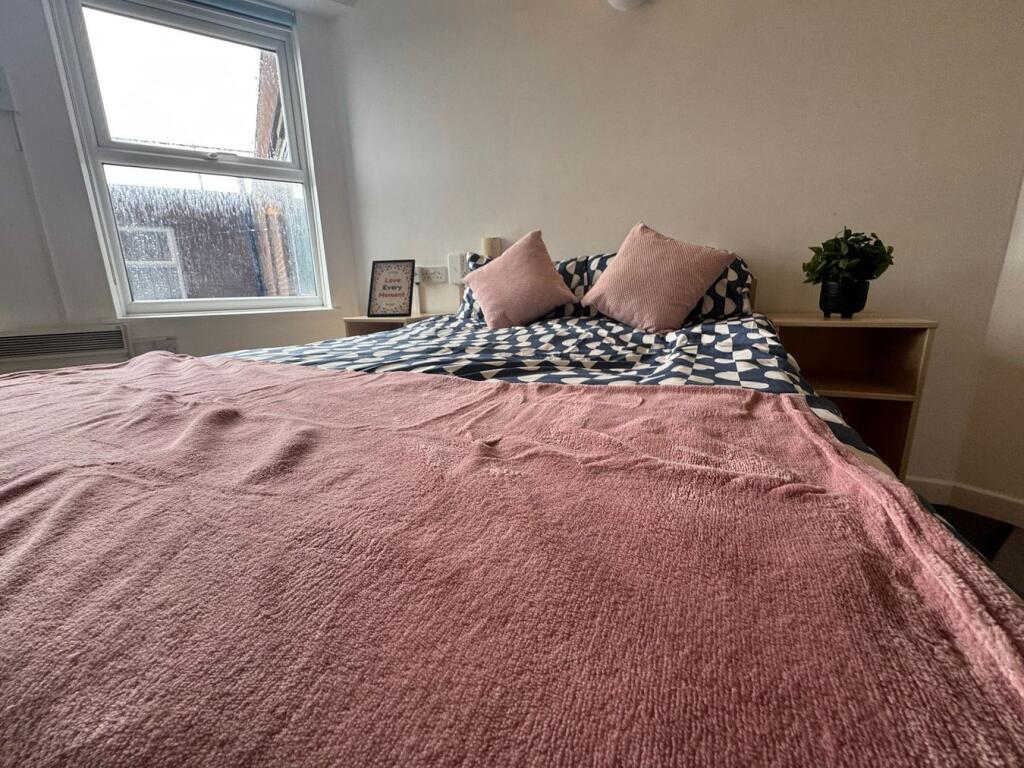 0 bed Studio for rent in Sunderland. From Hackett Property - Sunderland