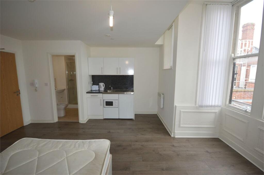 0 bed Studio for rent in Sunderland. From Hackett Property - Sunderland