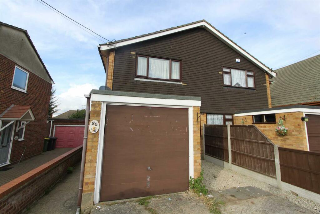 3 bed Semi-Detached House for rent in Hullbridge. From 1st Call Sales and Lettings