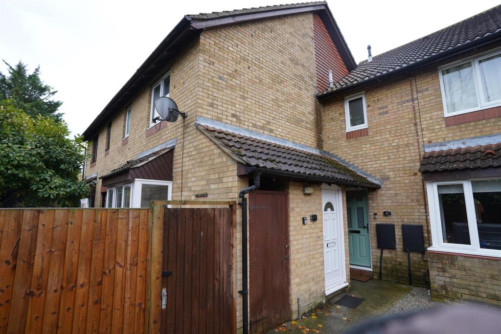 1 bed Mid Terraced House for rent in Great Wakering. From 1st Call Sales & Lettings - Southend 1 bed Mid Terraced House for rent in Great Wakering. From 1st Call Sales & Lettings - Southend