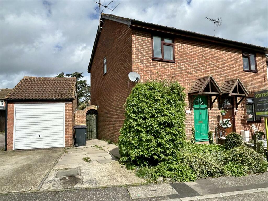 2 bed Semi-Detached House for rent in Great Wakering. From Sorrell Estates