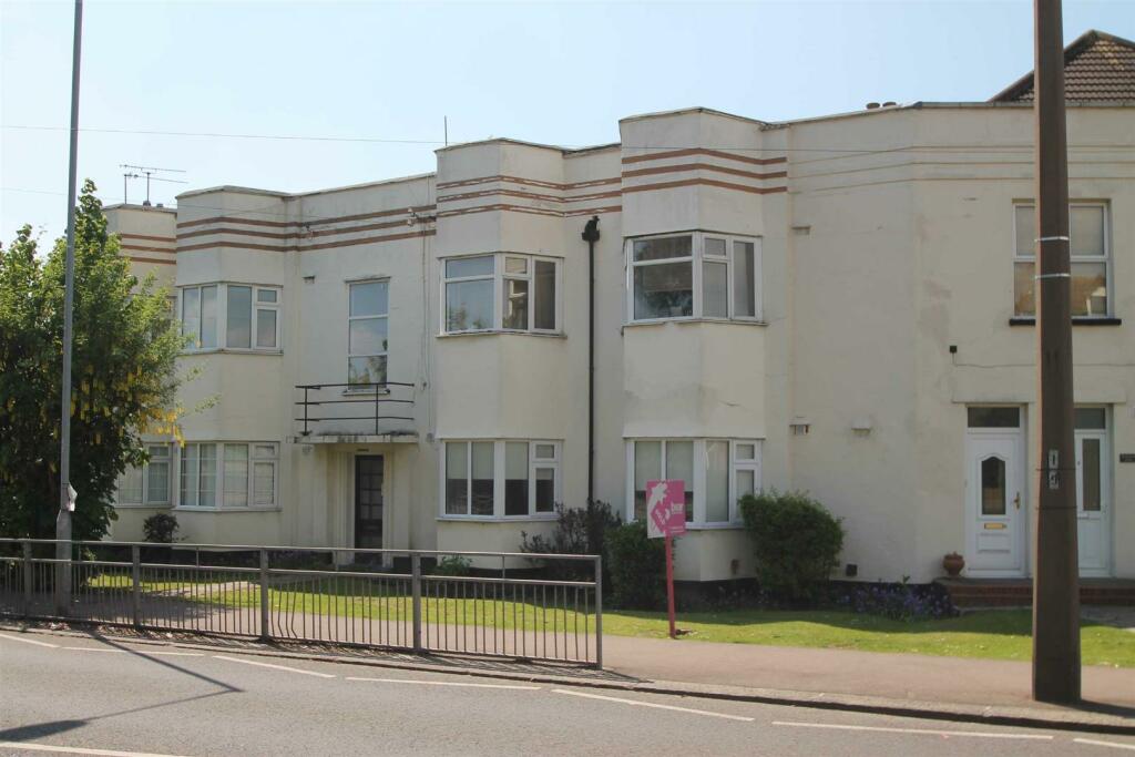 1 bed Apartment for rent in Hadleigh. From Sorrell Estates