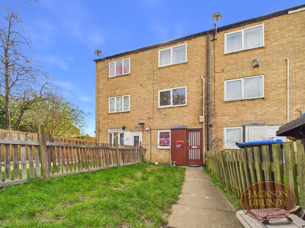 4 bed Mid Terraced House for rent in Moulton. From Jackson Grundy Residential Lettings - Northampton