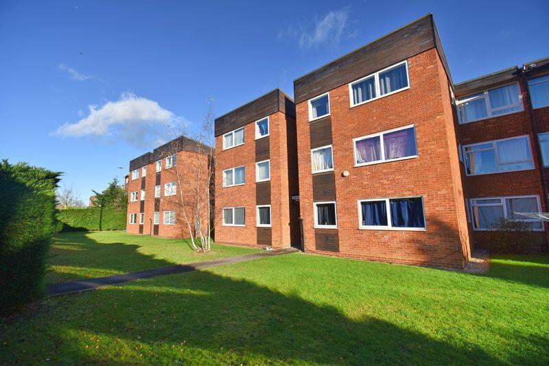 2 bed 1st Floor Flat for rent in Reading. From Loddon Properties - Chineham