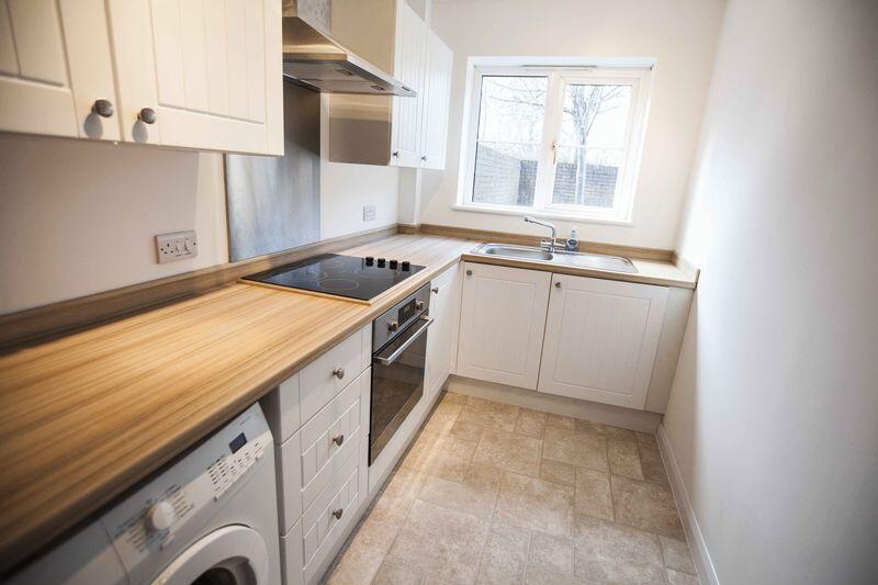 1 bed 1st Floor Flat for rent in Old Basing. From Loddon Properties - Chineham