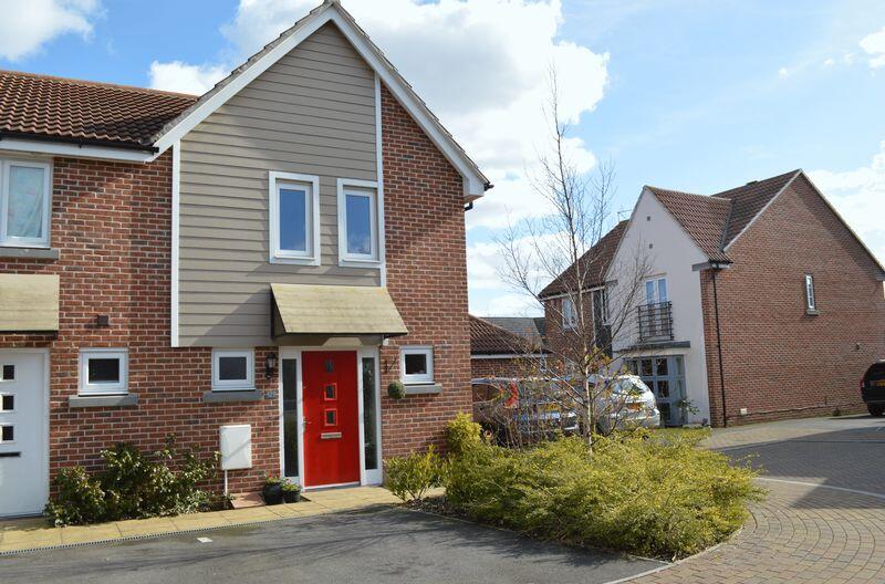 3 bed Mid Terraced House for rent in Sherborne St John. From Loddon Properties - Chineham
