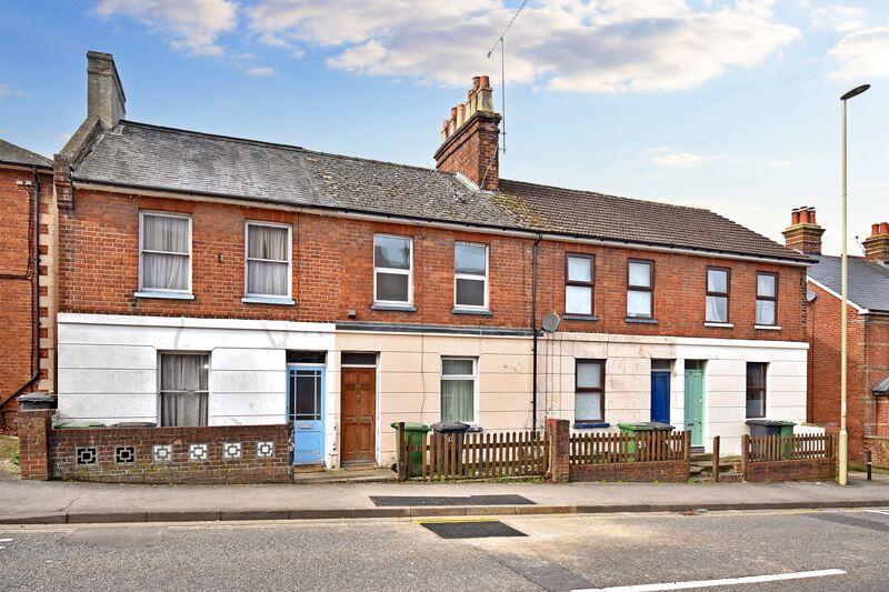 2 bed Mid Terraced House for rent in Basingstoke. From Loddon Properties - Chineham 2 bed Mid Terraced House for rent in Basingstoke. From Loddon Properties - Chineham