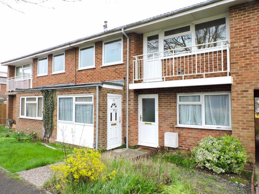 2 bed 1st Floor Flat for rent in Cliddesden. From Loddon Properties - Chineham 2 bed 1st Floor Flat for rent in Cliddesden. From Loddon Properties - Chineham