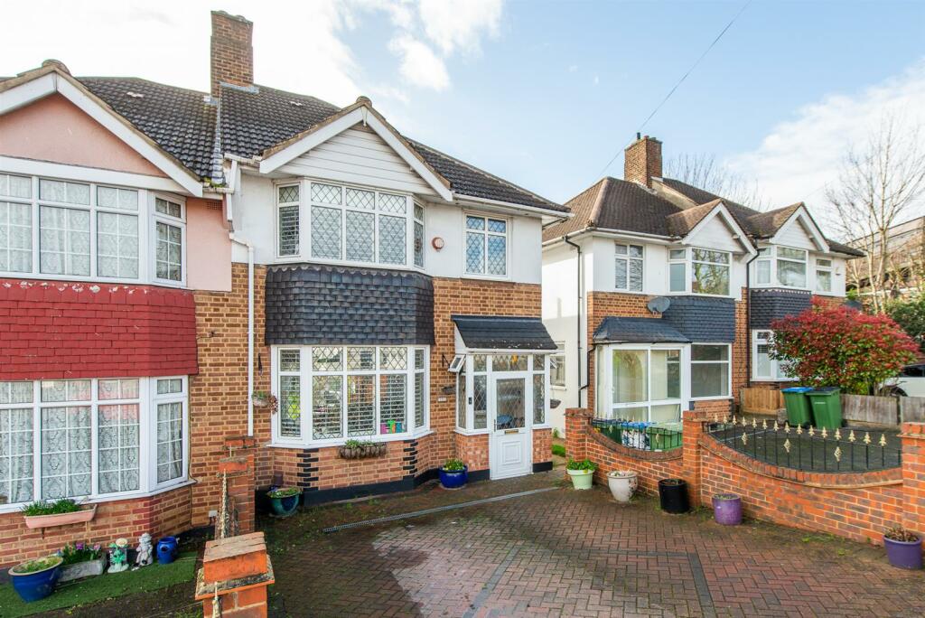 3 bed Semi-Detached House for rent in London. From Westmount Estates Ltd