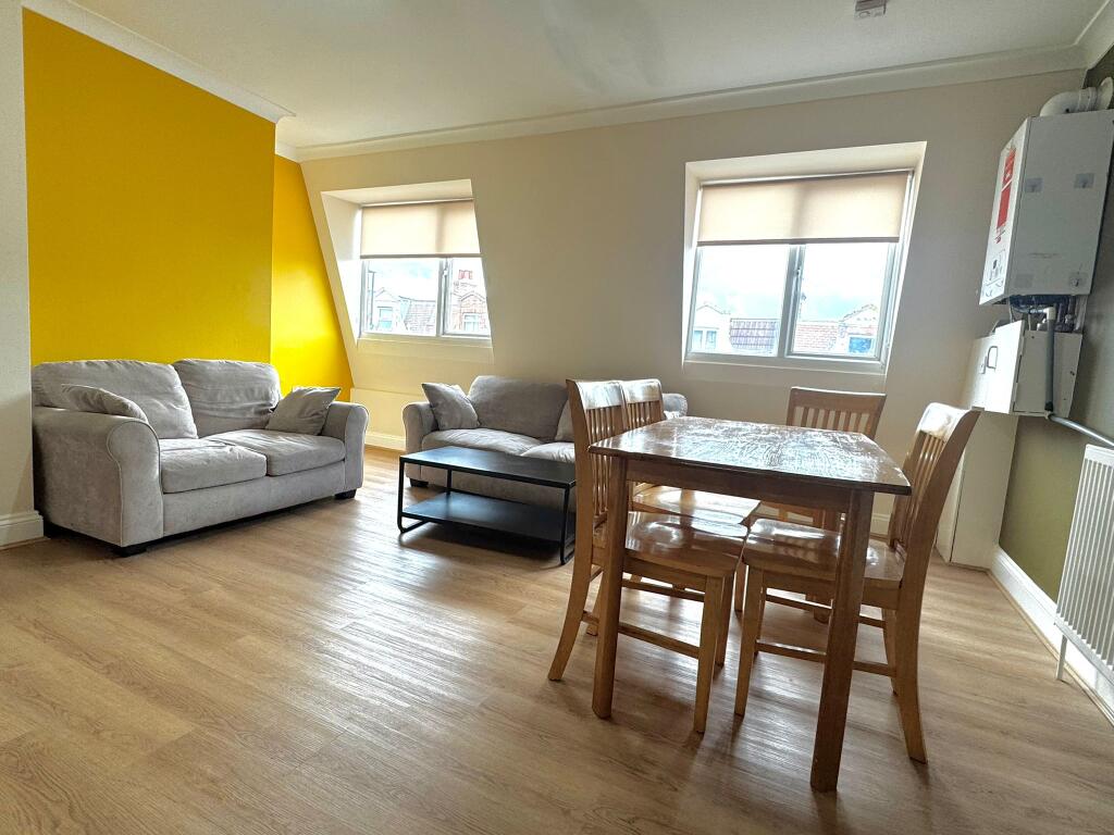 2 bed 1st Floor Flat for rent in Kenton. From Wilson Hawkins - Harrow on the Hill