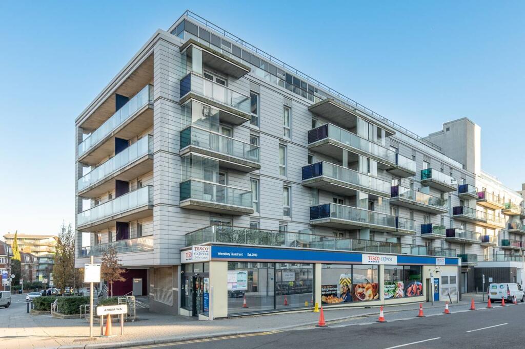 4 bed 1st Floor Flat for rent in Wembley. From Wilson Hawkins - Harrow on the Hill 4 bed 1st Floor Flat for rent in Wembley. From Wilson Hawkins - Harrow on the Hill