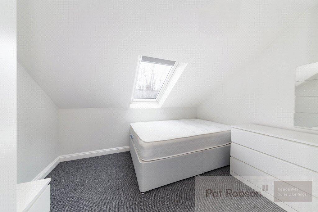 1 bed Mid Terraced House for rent in Newcastle upon Tyne. From Pat Robson - Jesmond - Student Lettings 1 bed Mid Terraced House for rent in Newcastle upon Tyne. From Pat Robson - Jesmond - Student Lettings