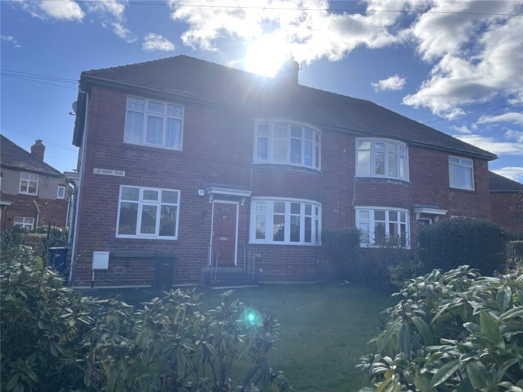 2 bed Apartment for rent in Hazlerigg. From Pat Robson - Jesmond - Student Lettings 2 bed Apartment for rent in Hazlerigg. From Pat Robson - Jesmond - Student Lettings