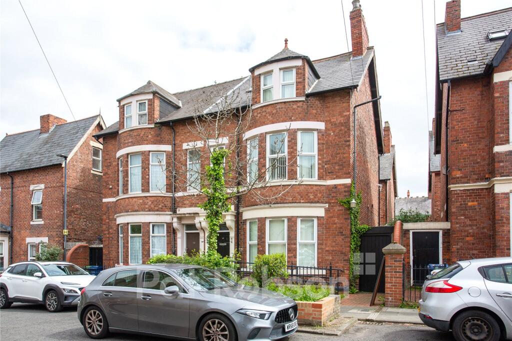 1 bed Mid Terraced House for rent in Newcastle upon Tyne. From Pat Robson - Jesmond - Student Lettings