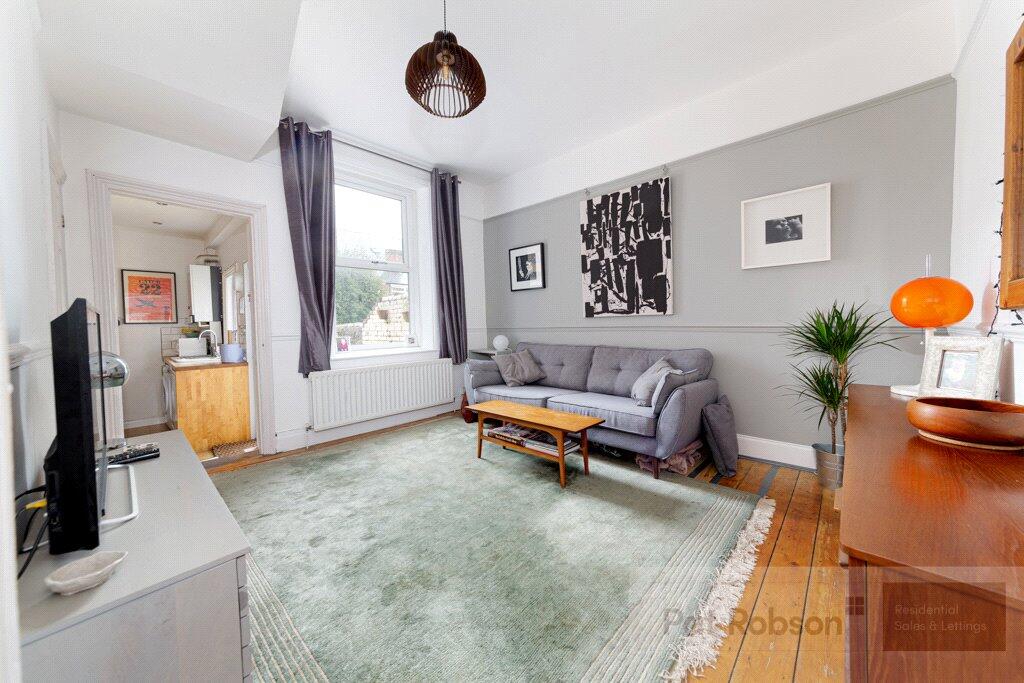 1 bed Mid Terraced House for rent in Newcastle upon Tyne. From Pat Robson - Jesmond - Student Lettings