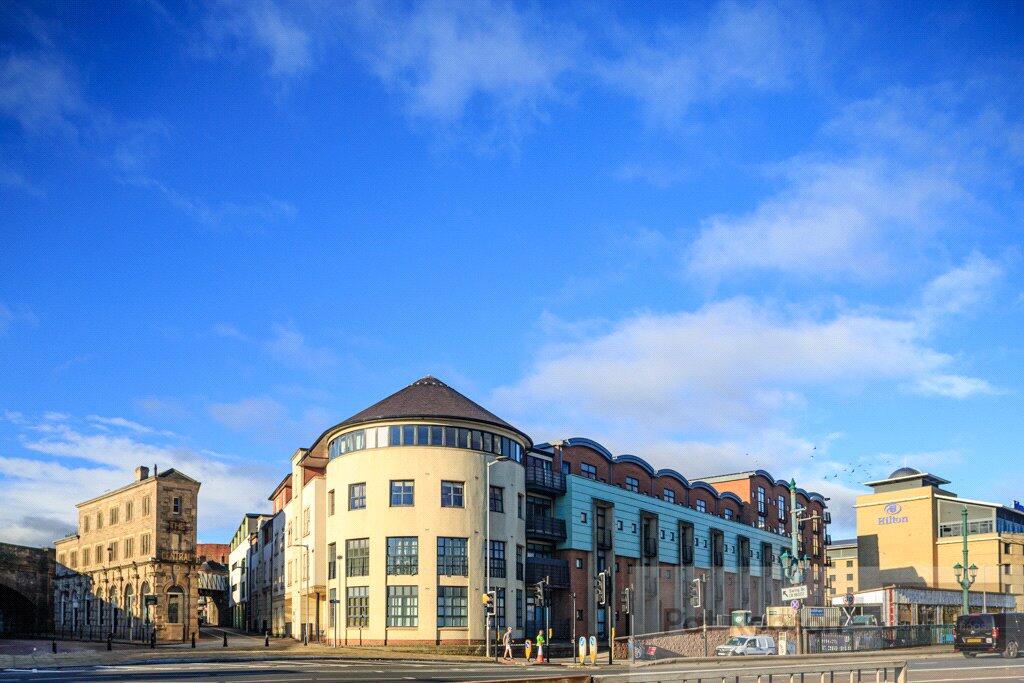 2 bed Apartment for rent in Gateshead. From Pat Robson - Jesmond - Student Lettings