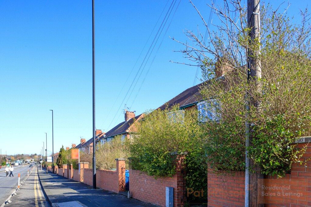 2 bed Apartment for rent in Hazlerigg. From Pat Robson - Jesmond - Student Lettings