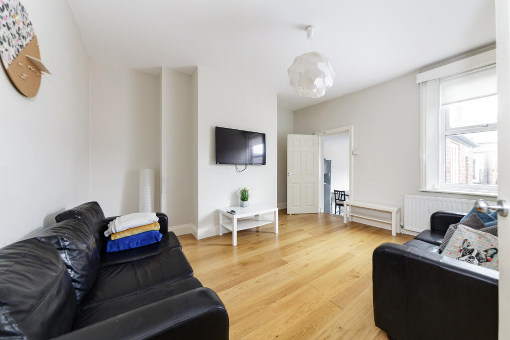 3 bed Apartment for rent in Newcastle upon Tyne. From Pat Robson - Jesmond - Student Lettings