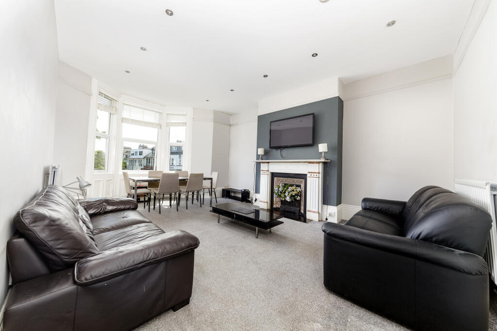 6 bed Apartment for rent in Newcastle upon Tyne. From Pat Robson - Jesmond - Student Lettings