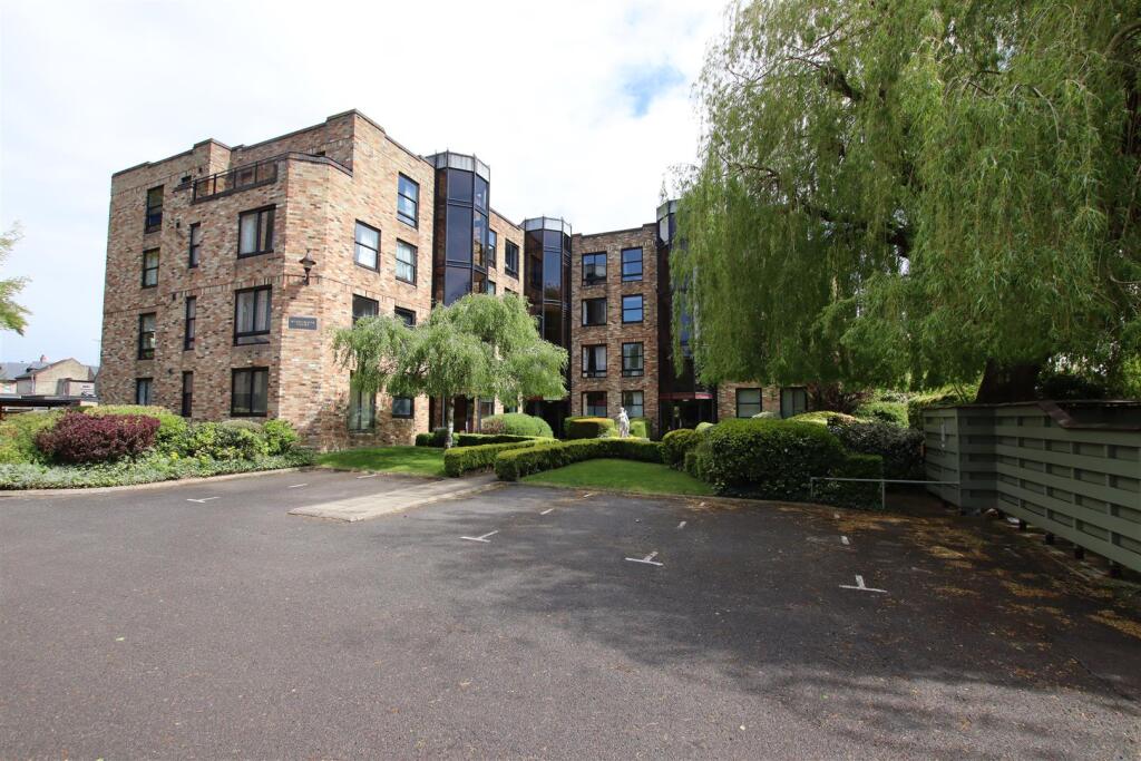 1 bed 1st Floor Flat for rent in Cambridge. From Radcliffe & Rust Estate Agents - Cambridge