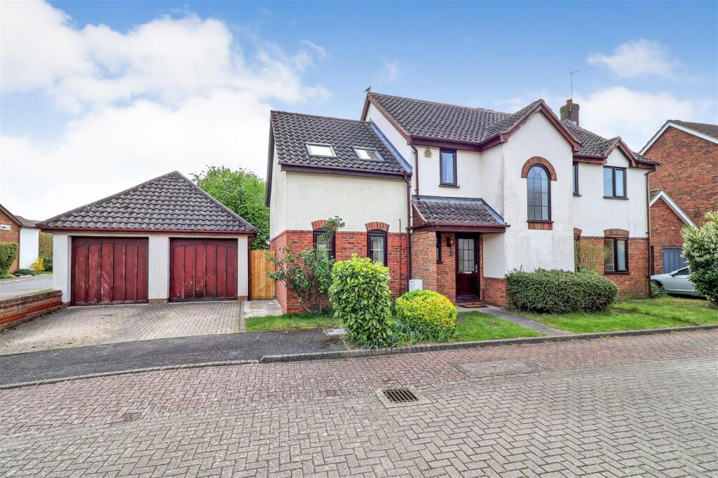 4 bed Detached for rent in Cambridge. From Radcliffe & Rust Estate Agents - Cambridge