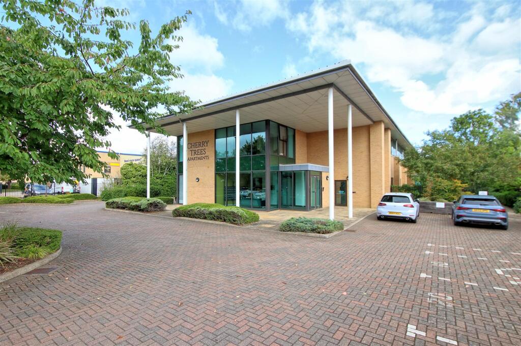 1 bed 1st Floor Flat for rent in Cambridge. From Radcliffe & Rust Estate Agents - Cambridge