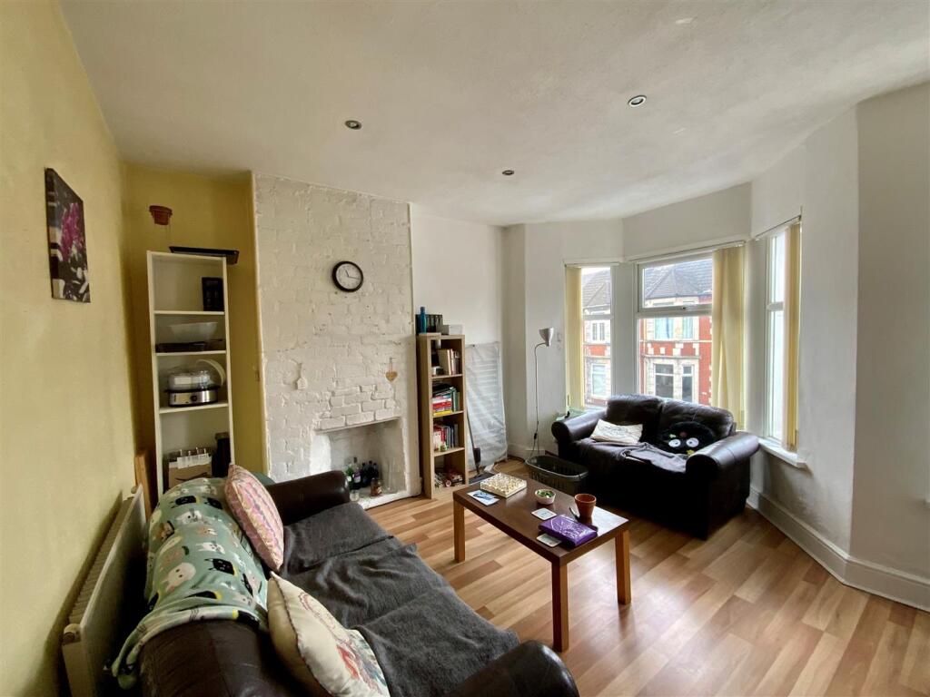 2 bed 1st Floor Flat for rent in Cardiff. From Keylet - Cathays 2 bed 1st Floor Flat for rent in Cardiff. From Keylet - Cathays