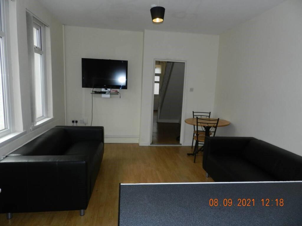 7 bed Detached for rent in Cardiff. From Keylet - Cathays