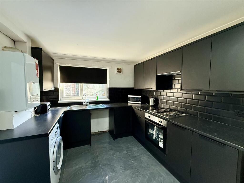 6 bed Detached for rent in Cardiff. From Keylet - Cathays 6 bed Detached for rent in Cardiff. From Keylet - Cathays