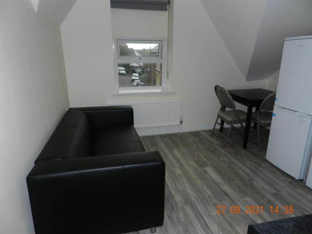 2 bed Detached for rent in Cardiff. From Keylet - Cathays