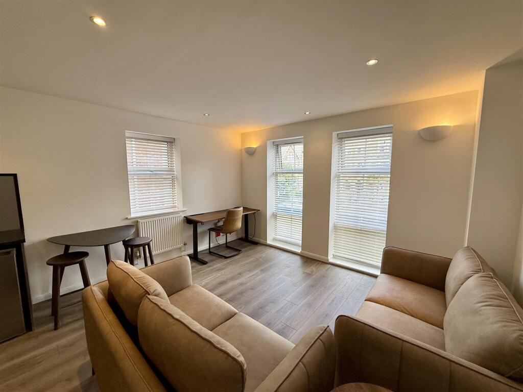 2 bed 1st Floor Flat for rent in Cardiff. From Keylet - Cathays 2 bed 1st Floor Flat for rent in Cardiff. From Keylet - Cathays