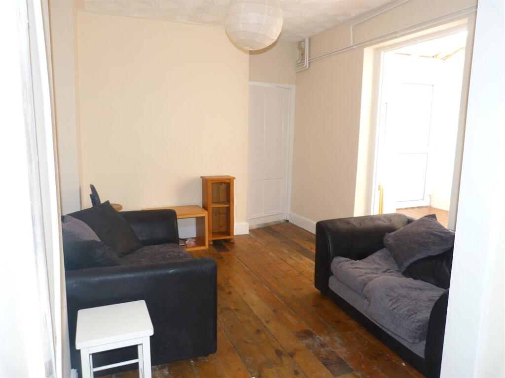 4 bed Detached for rent in Cardiff. From Keylet - Cathays