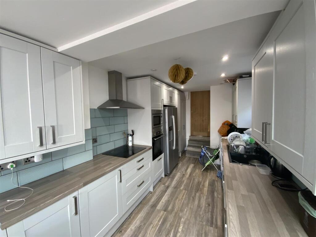 6 bed Detached for rent in Cardiff. From Keylet - Cathays 6 bed Detached for rent in Cardiff. From Keylet - Cathays